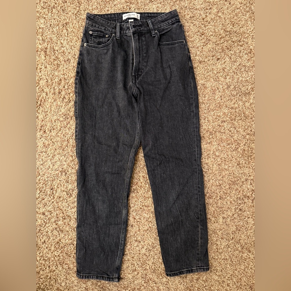 Abercrombie Mom Jeans